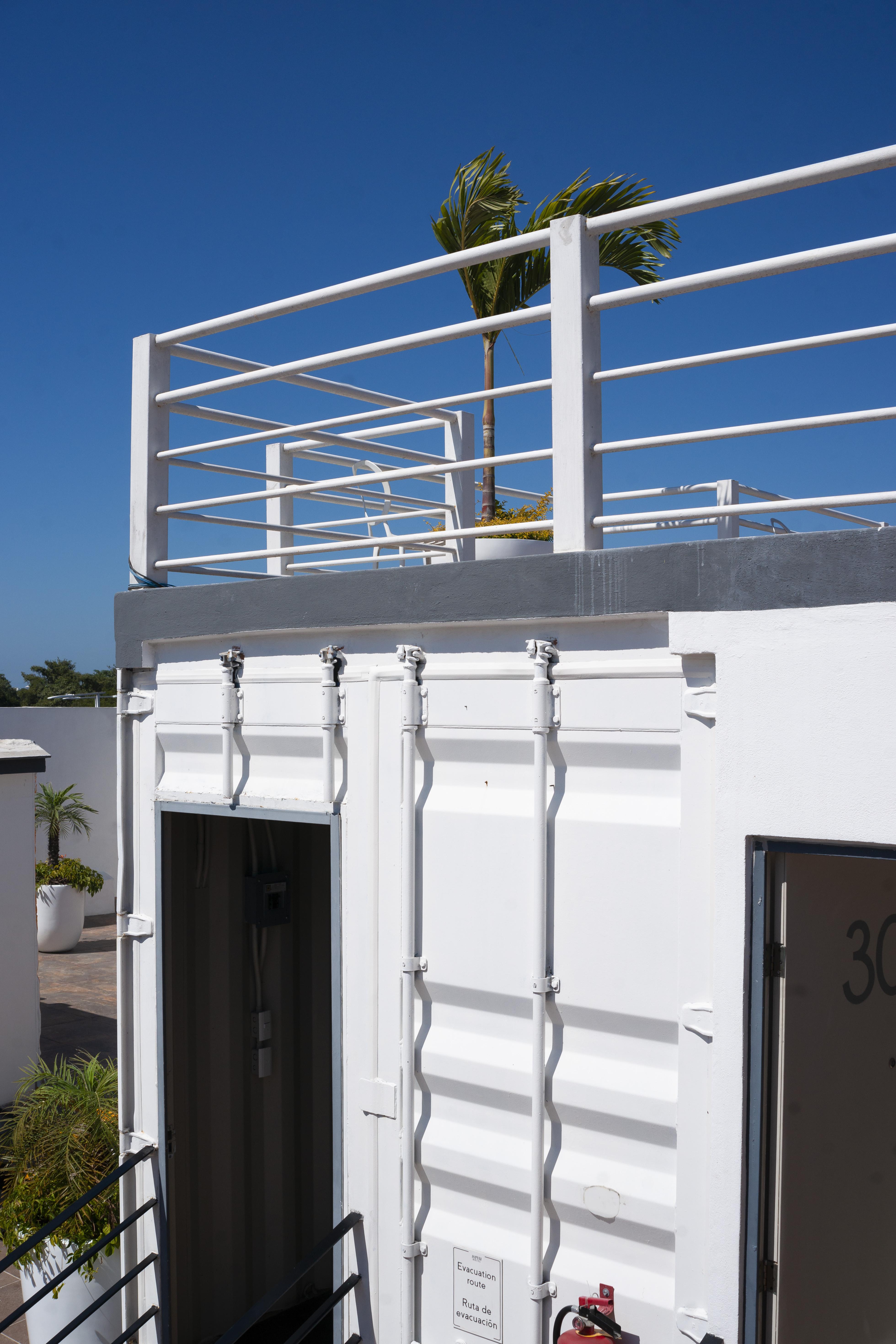 Container Inn Hotel Aeropuerto Puerto Vallarta Exteriör bild